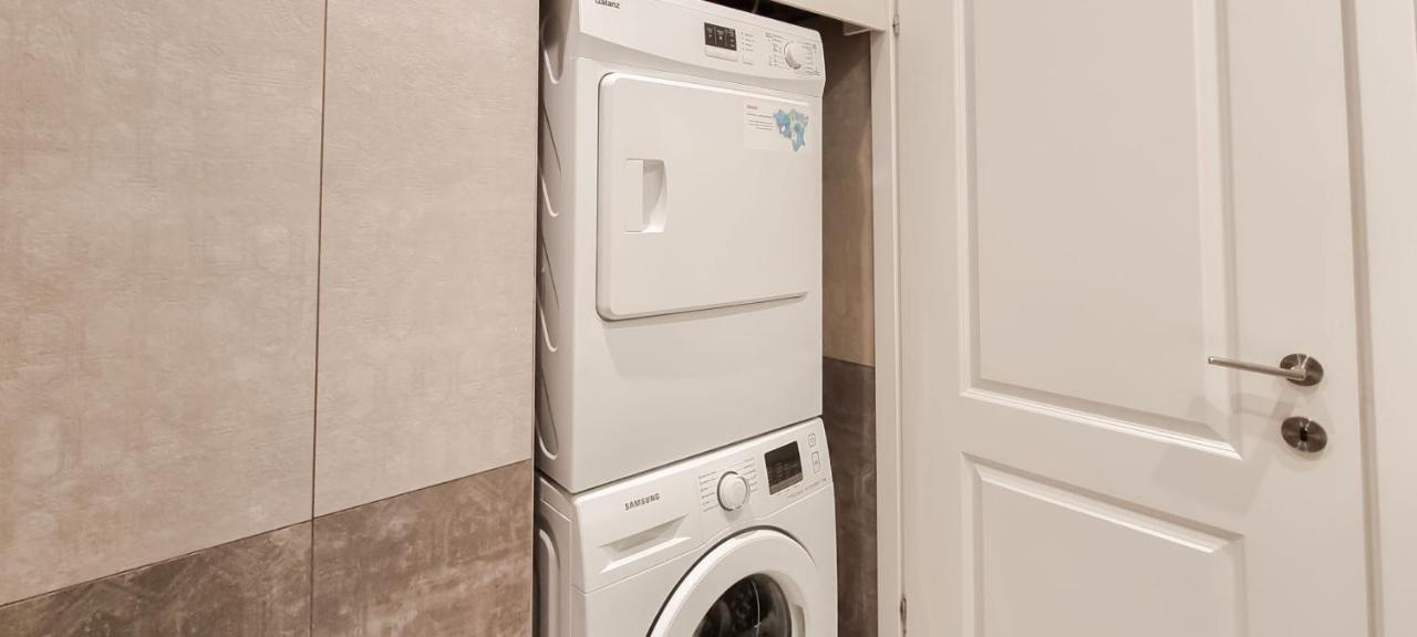 100 négyzetméteres, 2 hálószobás Apartman 2 fürdőszobával Tel Aviv városközpont területén Kültér fotó